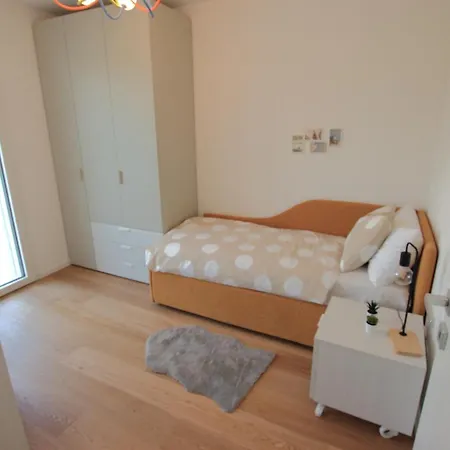 Apartment Sonja *